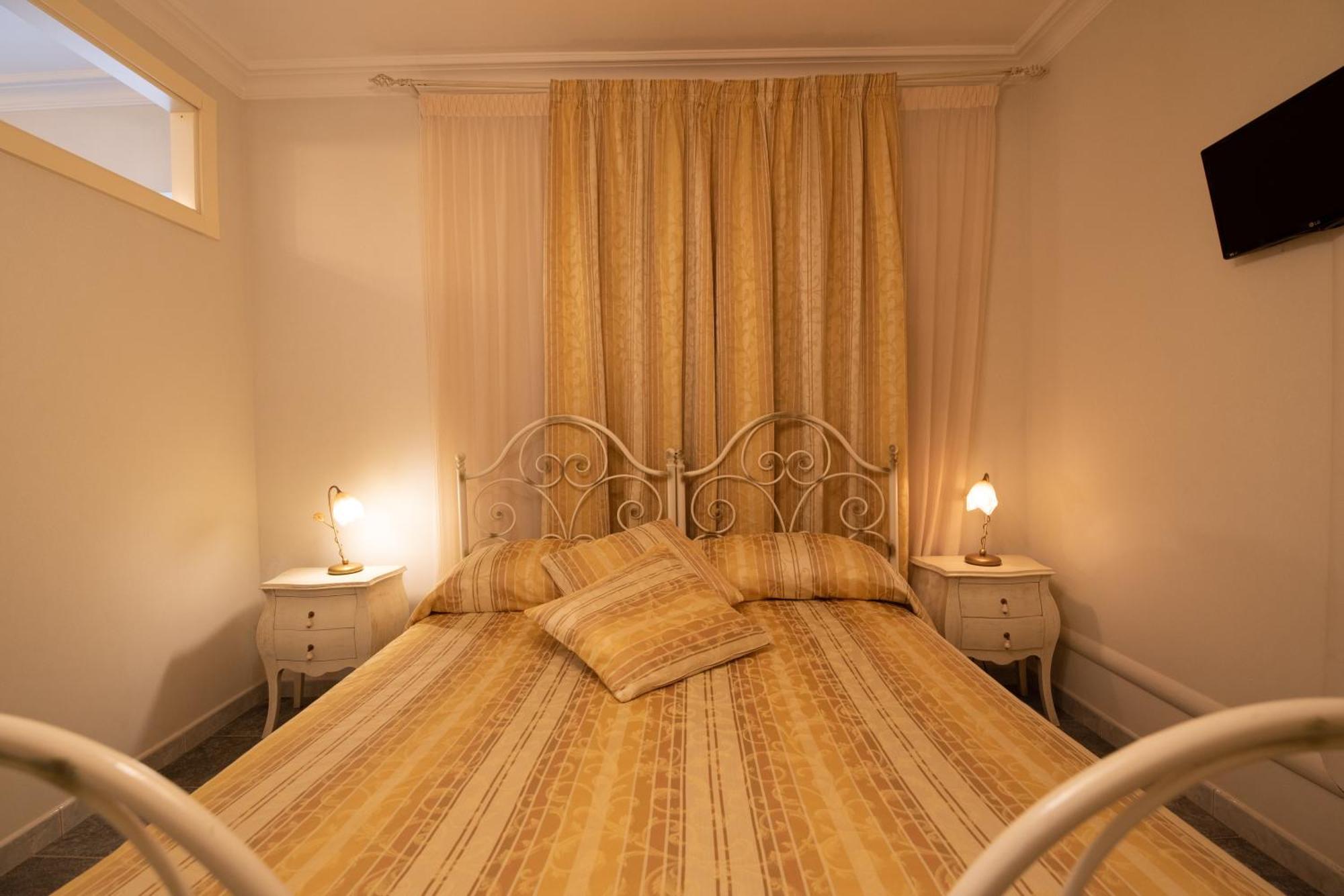 Villa Caramia โลโกโรตอนโด ภายนอก รูปภาพ